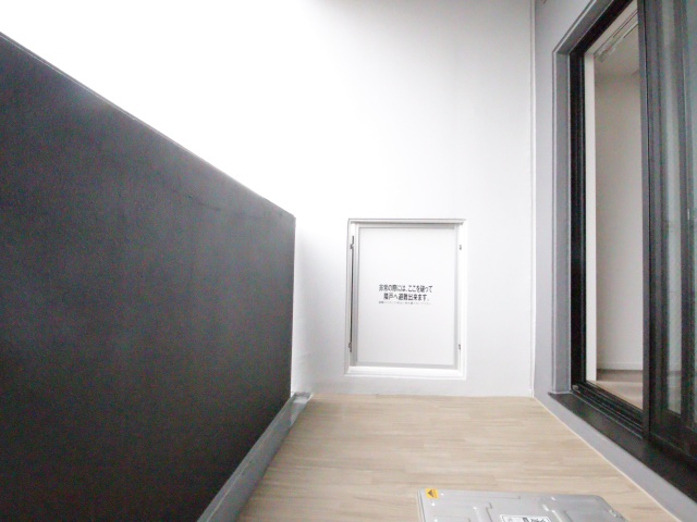 バルコニー　※別室の参考写真の為、現況優先です。