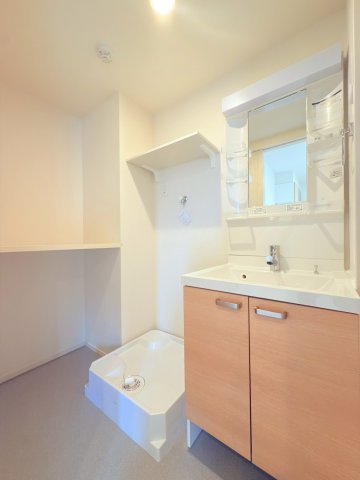 洗面設備　同シリーズの参考写真になります※現況優先