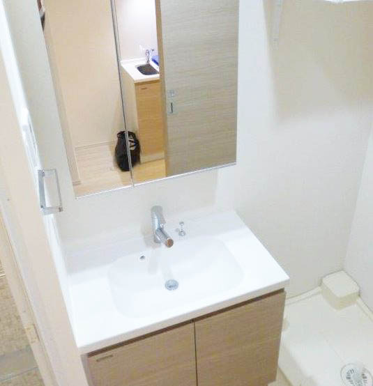 洗面設備　★収納付き、独立洗面台★