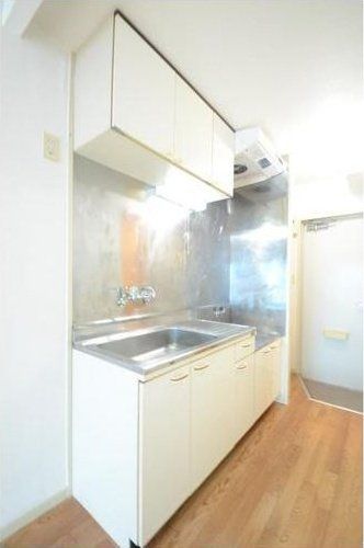 キッチン　※別部屋参考写真です