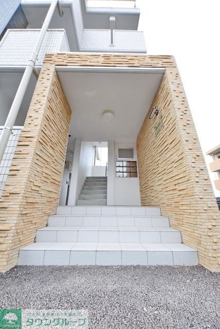 エントランス　お部屋探しは【タウンハウジング蘇我店】にお任せ下さい♪