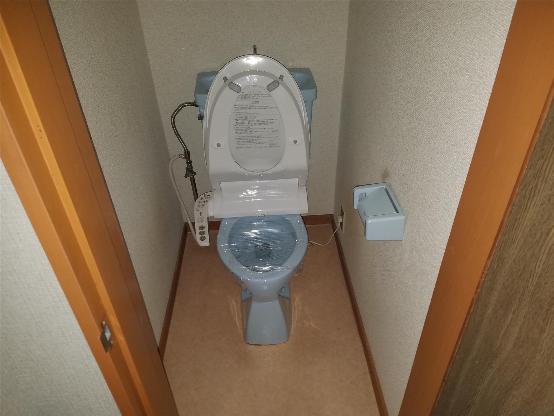メゾンシャルマンB棟のトイレ写真
