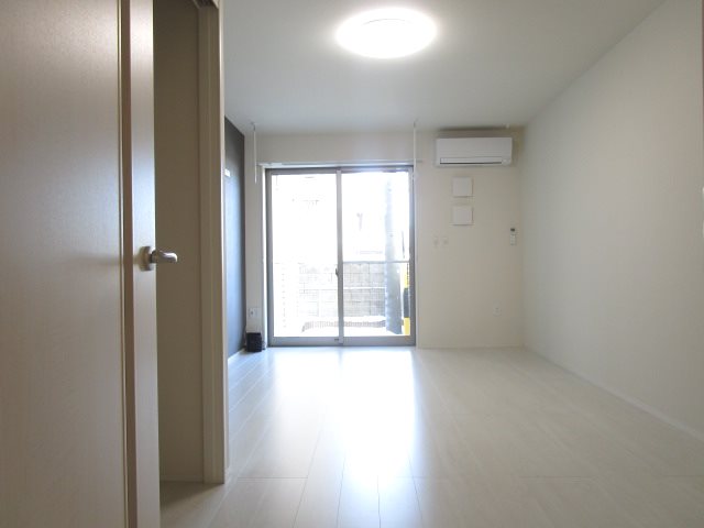 その他部屋・スペース　写真は103号室です（参考）