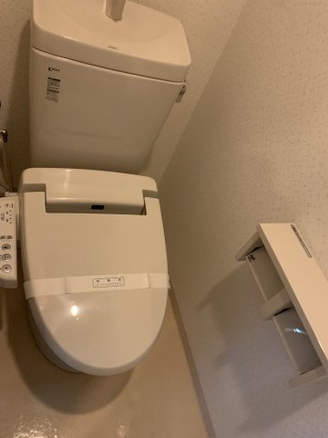 トイレ　ゆったりとした空間のトイレです