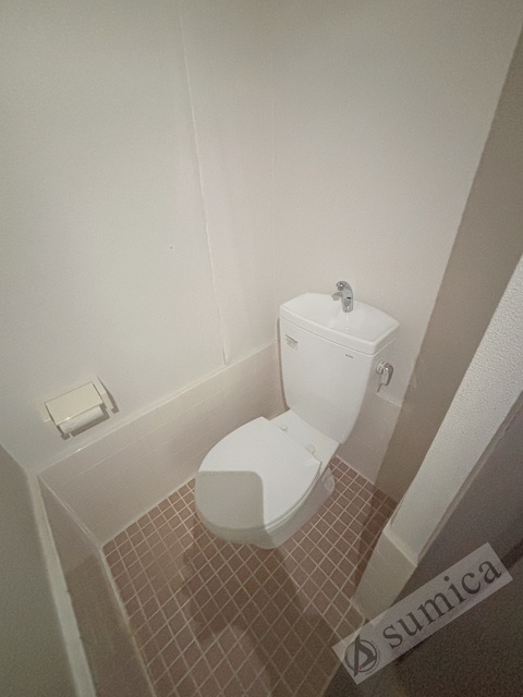 トイレ　セパレートでゆったり使えます♪♪