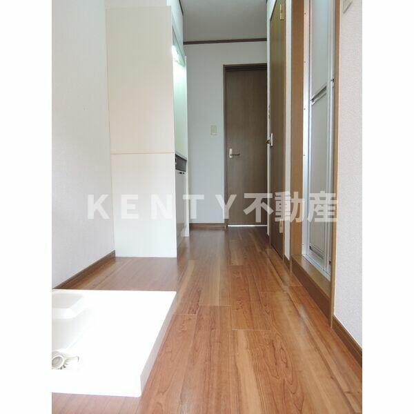 居室・リビング　ゆったり過ごせる居間です