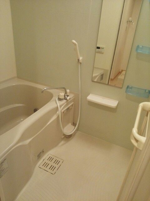 バス・シャワールーム　バス