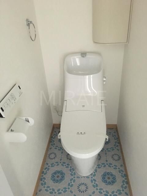 トイレ　別号室参考写真