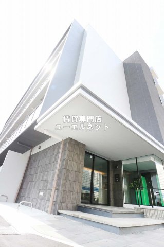 建物外観　シンプルで洗練されたデザインが毎日の暮らしに心地よさをプラス