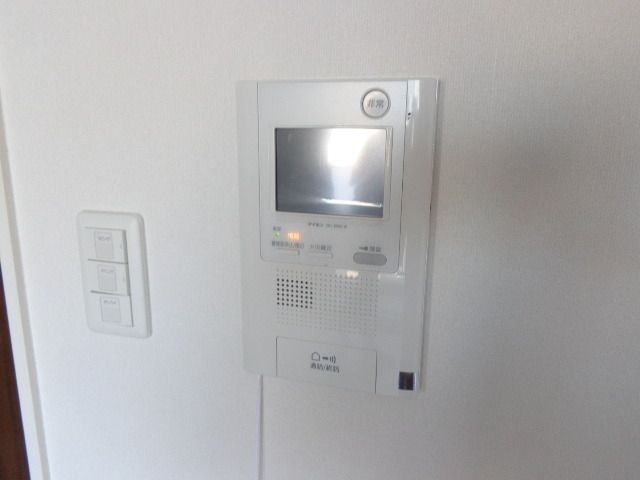 その他設備　モニター付きインターホン
