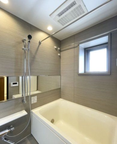 バス・シャワールーム　☆ゆっくりくつろげるお風呂☆