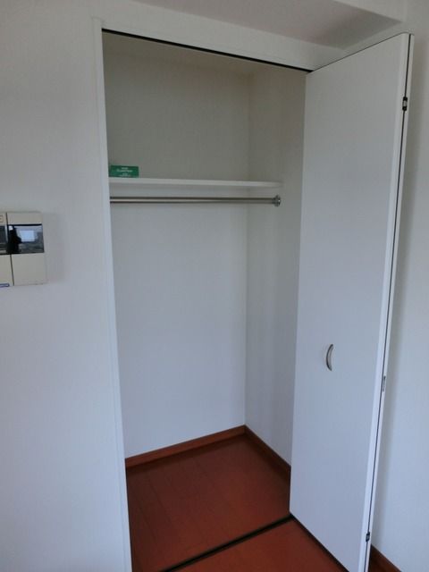 収納　収納スペース