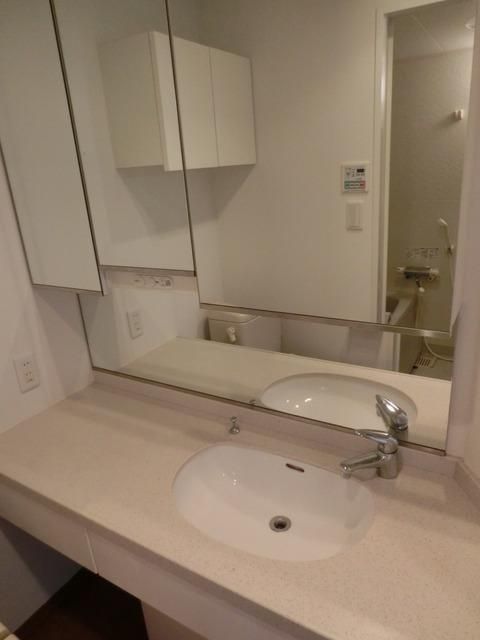 洗面設備　独立洗面台