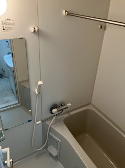 バス・シャワールーム　浴室乾燥機付き