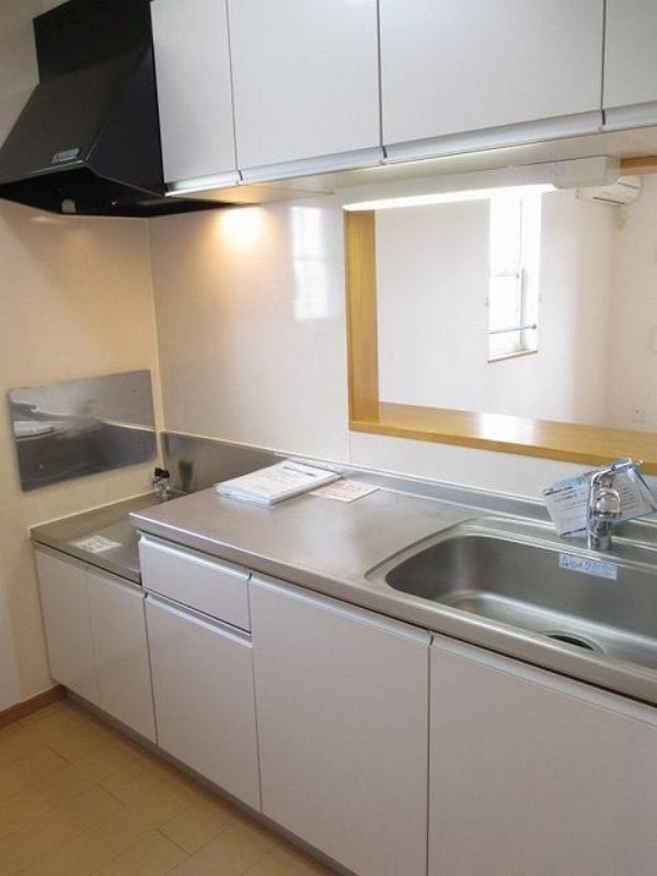 キッチン　図面と現状に相違がある場合には現状を優先