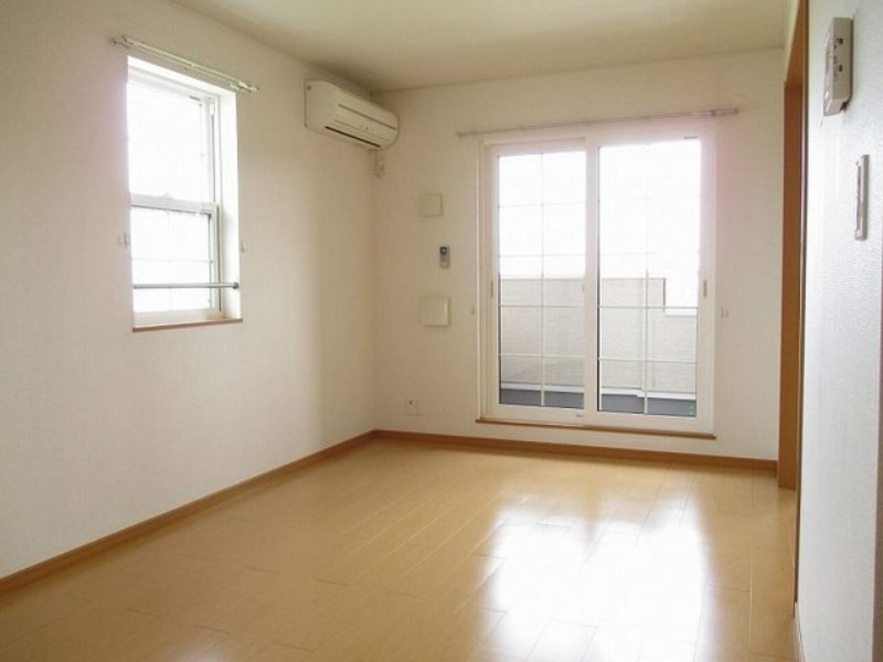 居室・リビング　図面と現状に相違がある場合には現状を優先