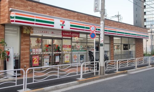 コンビニ　セブンイレブン 江東深川2丁目店（コンビニ）まで222m