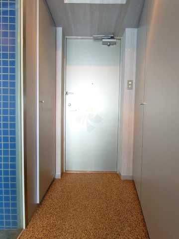 玄関　シンシア三軒茶屋レジデンスカフェ