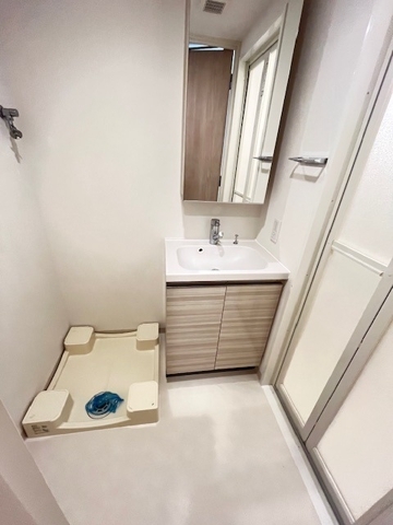 洗面設備　※別部屋の参考写真です。