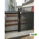 エントランス　【建物入口】
