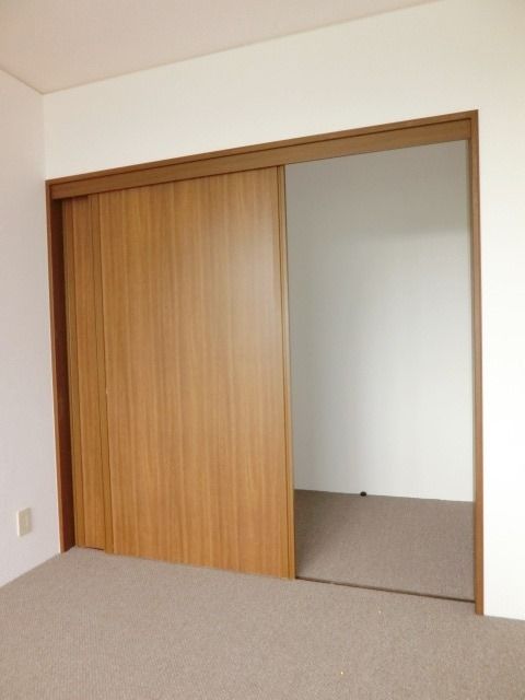 収納　収納スペースも広々