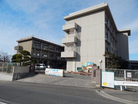 その他　福山市立幕山小学校（その他）まで324m