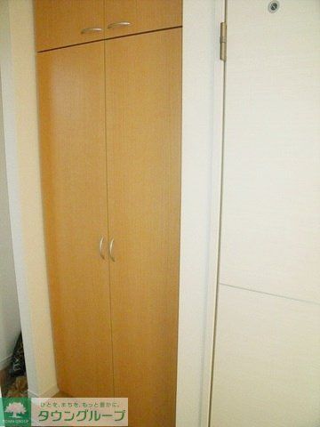 玄関　お問合せはタウンハウジングまで！※現地待合わせ相談可能