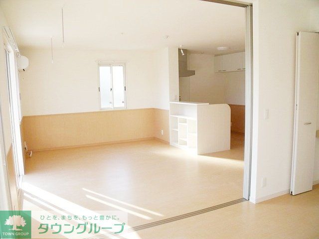 居室・リビング　お問合せはタウンハウジングまで！※現地待合わせ相談可能