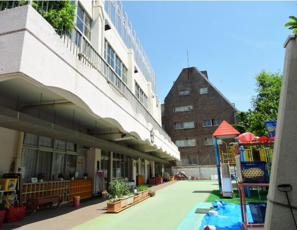 幼稚園・保育園　台東区立育英幼稚園（幼稚園・保育園）まで759m