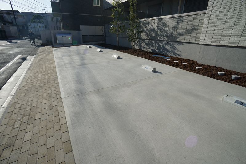 駐車場　駐車場完備