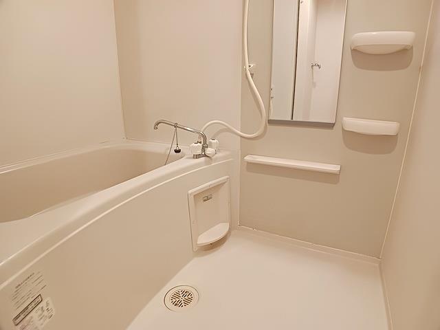 ＪＲ山陽本線 英賀保駅 徒歩3分 2階建 築20年の風呂写真