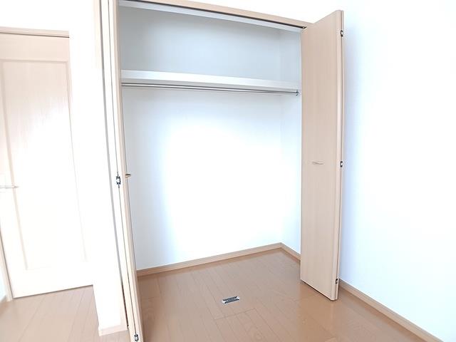ＪＲ山陽本線 英賀保駅 徒歩3分 2階建 築20年の内装写真