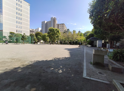 公園　東八ツ山公園（公園）まで1320m