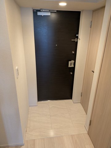玄関　スッキリまとまった玄関です