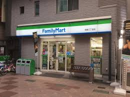コンビニ　ファミリーマート 柏里三丁目店（コンビニ）まで22m