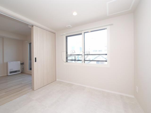 その他部屋・スペース　白を基調としたお部屋でオシャレな内装です♪