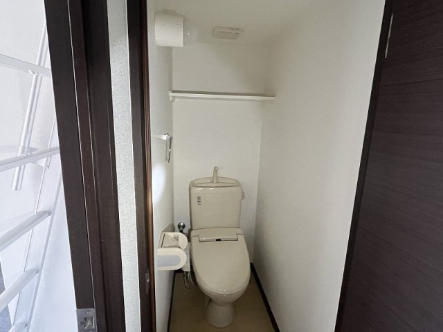 その他　温水洗浄便座設置