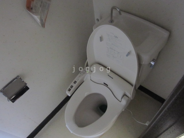 トイレ　類似