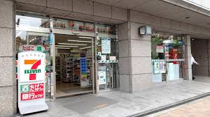 コンビニ　セブンイレブン 大崎広小路駅西店（コンビニ）まで219m