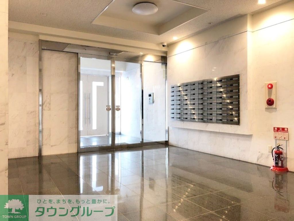 ロビー　エントランス