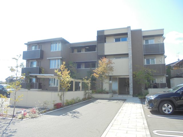 建物外観　Cuon新涯・重量鉄骨造