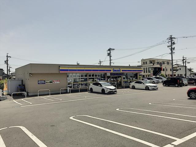 コンビニ　ミニストップ上野台店（コンビニ）まで2494m
