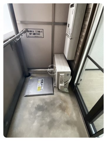 バルコニー　ディナスティ松屋町II　バルコニー