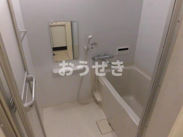 バス・シャワールーム　?