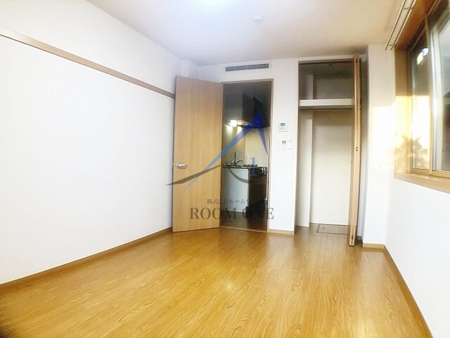 居室・リビング　洋室のお部屋です。