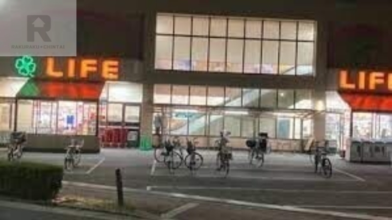 スーパー　ライフ守口寺方店（スーパー）まで687m