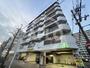 建物外観　メゾンロイヤル　外観