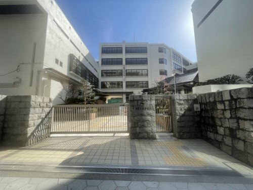 中学校　大阪市立 東中学校（中学校）まで845m