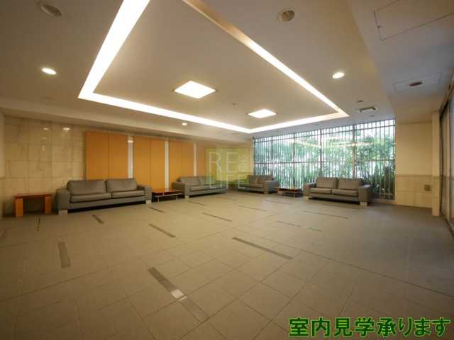 ロビー　リライフ浅草店