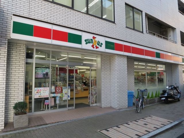 コンビニ　サンクス浜松町駅前店（コンビニ）まで84m